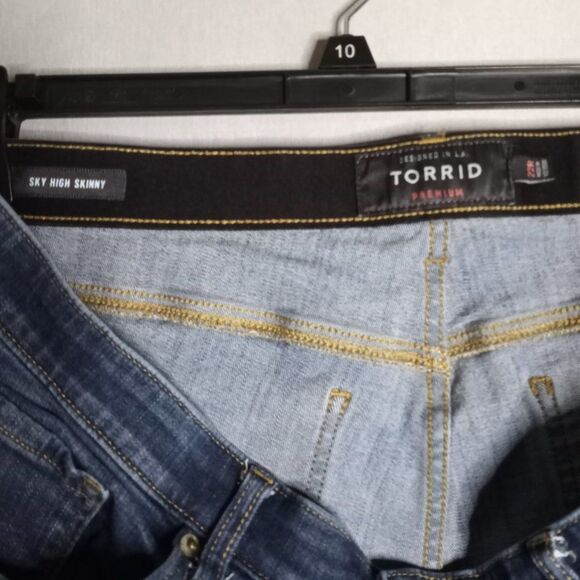 Torrid Premium Women's Size 22R Sky High Skinny Dark Wash Denim Jeans - Picture 7 of 10